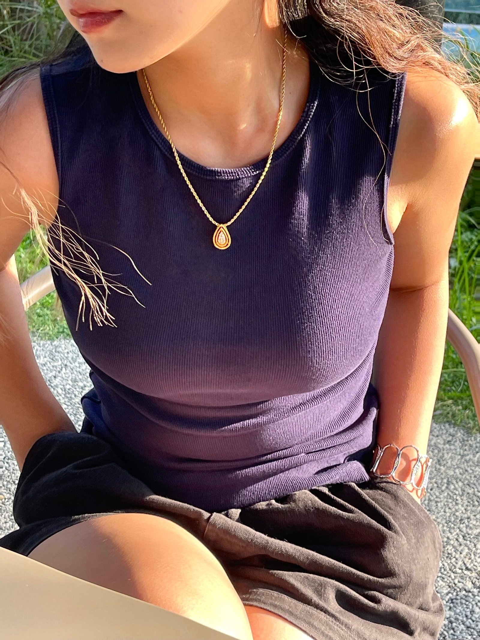 Tidal Trace Gold Teardrop Twist Chain Necklace - Image 6